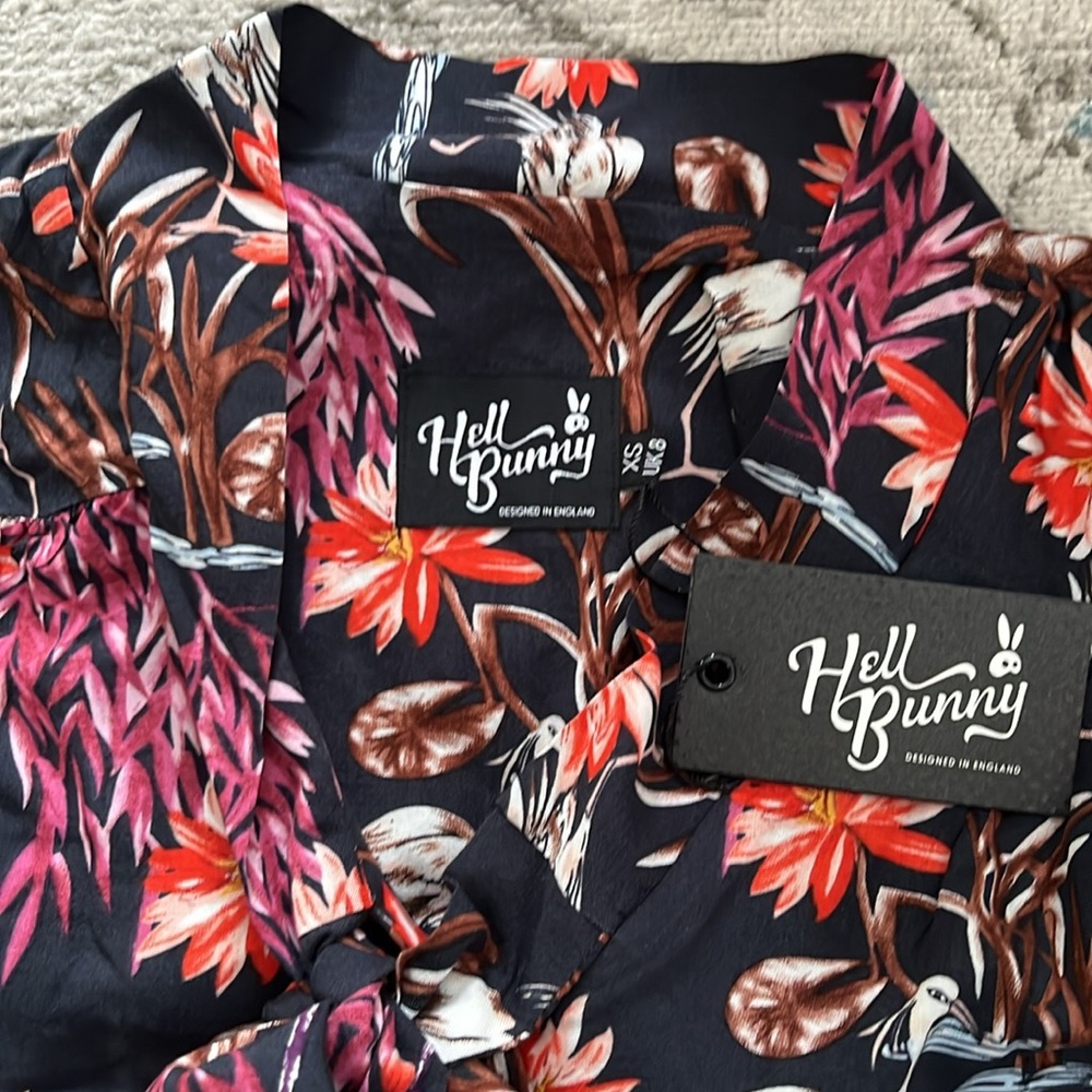 NWT Blue Heron Bow-Front Hell Bunny Top - Picture 7 of 16